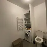 In Apartman *